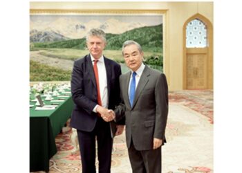China Brings Japan Issue into Talks with UK