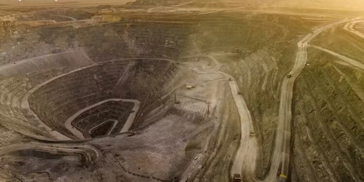 Pakistan Clears Port Qasim for Copper and Gold Exports