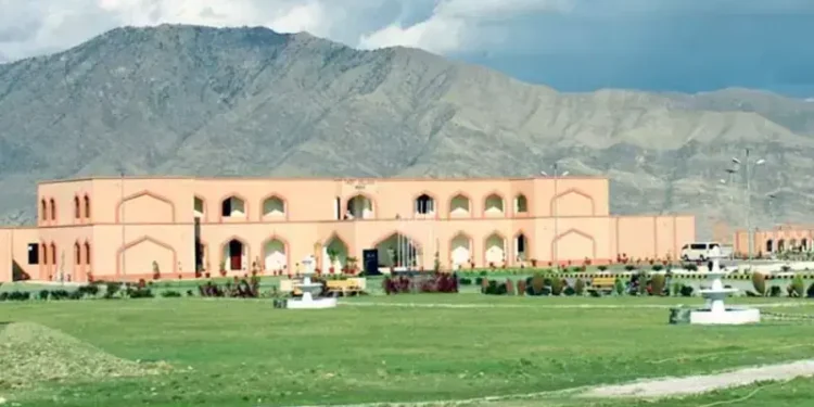 Security Forces Neutralize Terrorists at Wana Cadet College Urdu Heading: