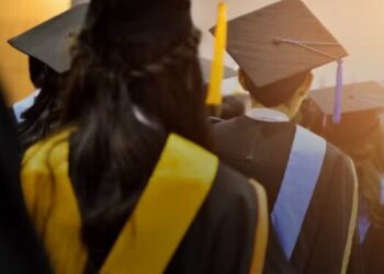 Over 500 Pakistani Students Receive Chinese Scholarship