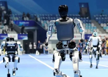 China Files 700 AI Models, Tech Advances