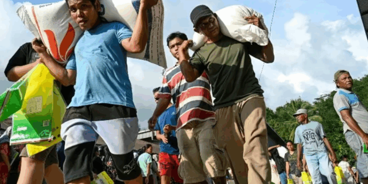 Pakistan Offers Flood Aid to Indonesia