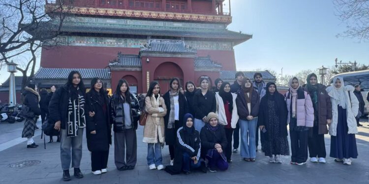 Pakistan Students Join Beijing Heritage Tour