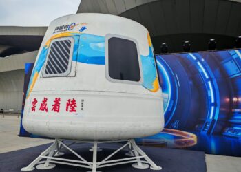 China Unveils First Commercial Crewed Spacecraft