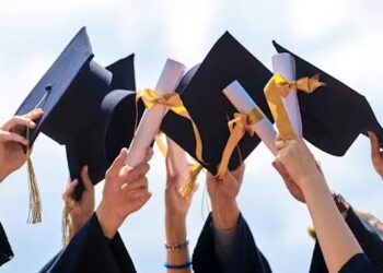 China Connects Pakistani Graduates With Companies
