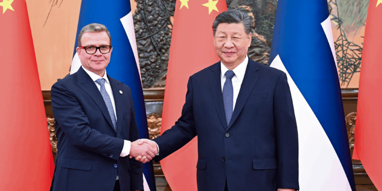 Xi Urges Deeper China–Finland Cooperative Partnership