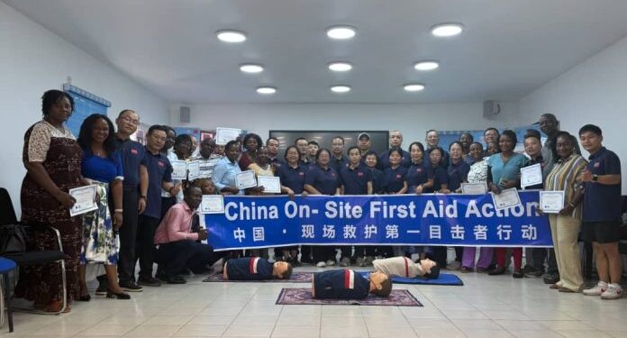 Chinese Medical Team Trains UNICEF Staff