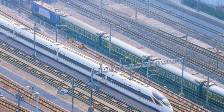 China Records 121 Million Rail Passengers During Spring Festival