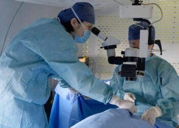 China's C909 Airplane Hospital Provides Medical Care