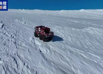 China’s Snow Leopard 6x6 Completes Antarctic Test