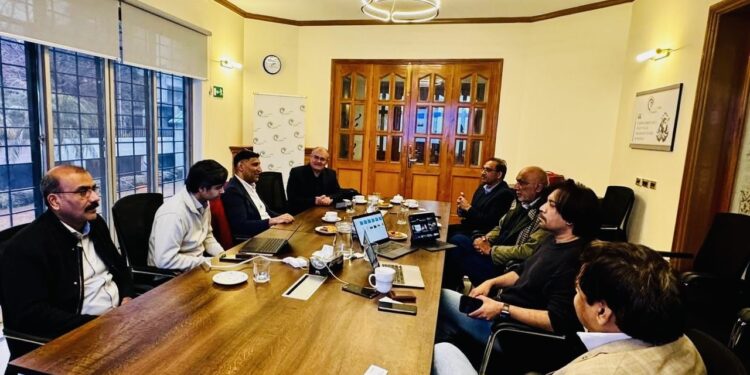 Pakistan China Launch Soil Restoration Agriculture Program