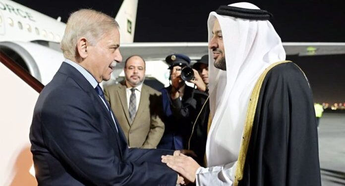Pakistan PM Shehbaz Sharif Arrives in Qatar for Official Visit