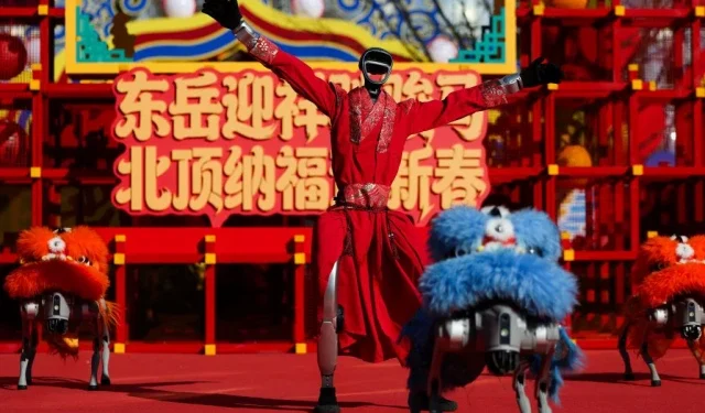 China Showcases Humanoid Robots at Lunar Gala