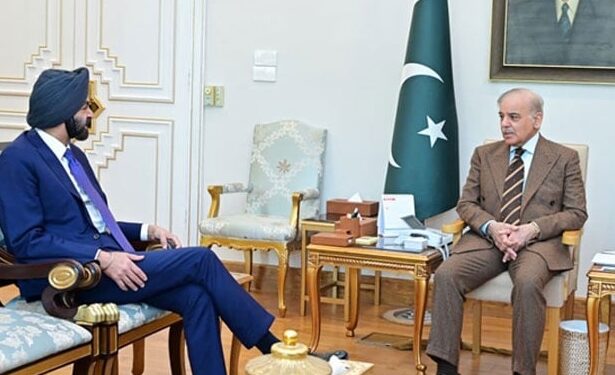 World Bank Says Pakistan Must Create 30 Million Jobs