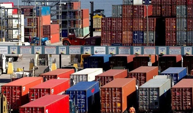 Pakistan Government Stops War Fees On Transit Cargo