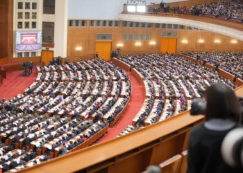 China Sets New Economic Direction at Two Sessions 2026