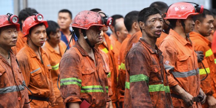 China’s coal mine explosion kills 82