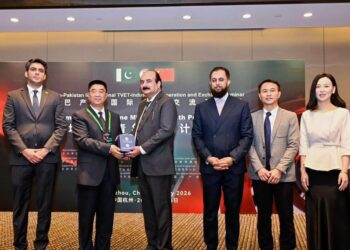 Pakistan, China Sign 20 MoUs in Education