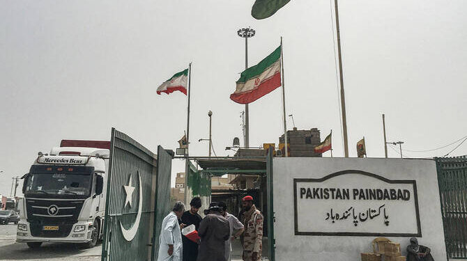 Customs denies Iran trade disruption claims