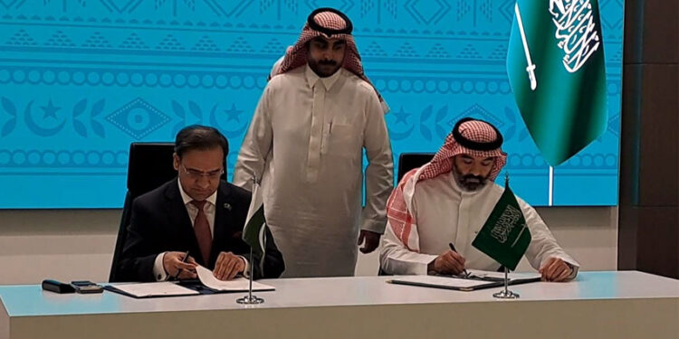 Pakistan signs MoUs with KSA