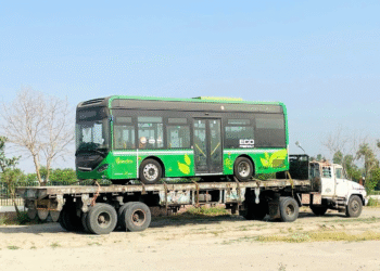 Chinese Green Buses Arrive in Layyah