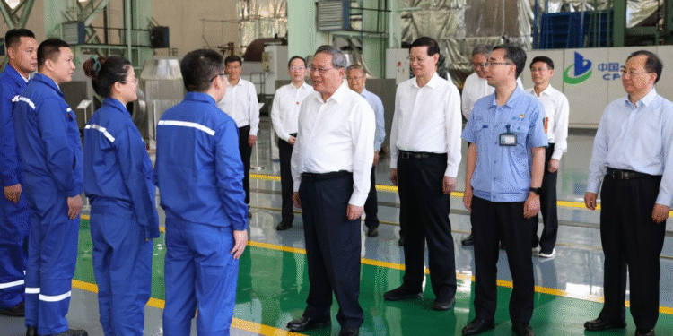 China pushes high-end equipment manufacturing