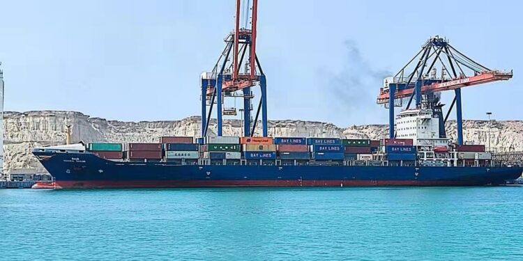 Chinese Firm Announces 361 Jobs in Gwadar