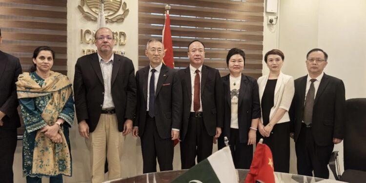 China Strengthens Pakistan Industrial Ties
