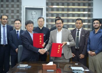 RLKU Signs MoU with Chinese Education Group