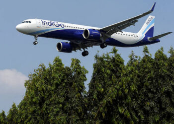 Pakistan Extends India Airspace Ban to Sept. 24