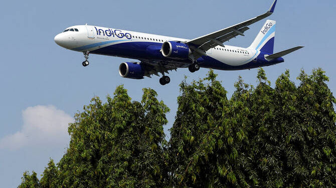 Pakistan Extends India Airspace Ban to Sept. 24