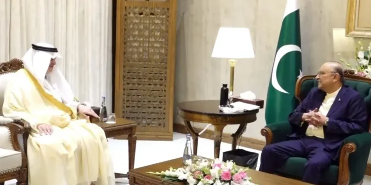 Zardari Hails Saudi Envoy for Stronger Ties
