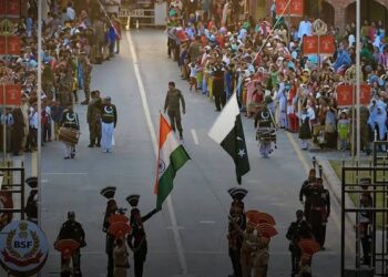 Pakistan to Hold Grand August 14 Parade