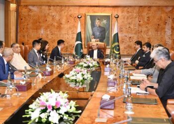 Zardari Calls for Integrated Keti Bunder Port