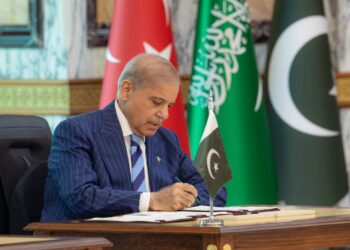 PM Shehbaz Lauds Trump’s Support for Defence Pact