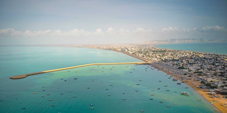 Construction Begins on Surbandar Shadat Bridge