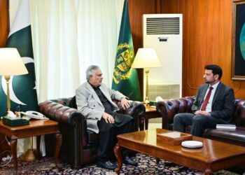 Dar Meets Pakistan’s Ambassador-designate to China