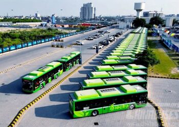179 Electric Buses from China Arrive at Karachi Port