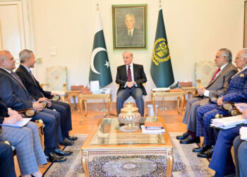 Pakistan and Singapore Discuss Stronger Bilateral Ties