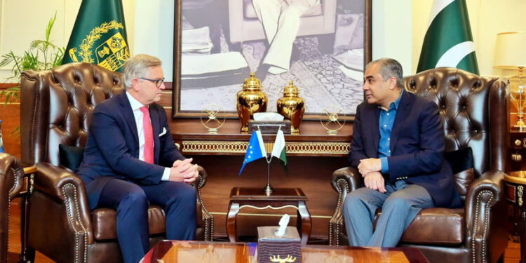 Pakistan, EU Agree to Strengthen Border Security