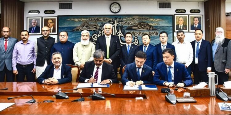 WAPDA Signs Rs133.18bn Diamer Basha Dam Contract